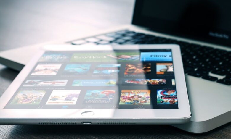 Comment regarder la télévision par câble et la télédiffusion sur l'iPhone/iPad